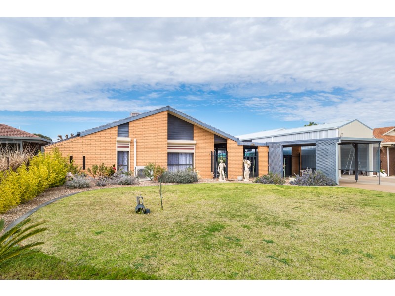 18 Acacia Drive, Mildura VIC 3500