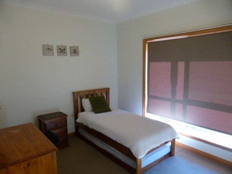 27 Bakogiannis Court, Mildura VIC 3500