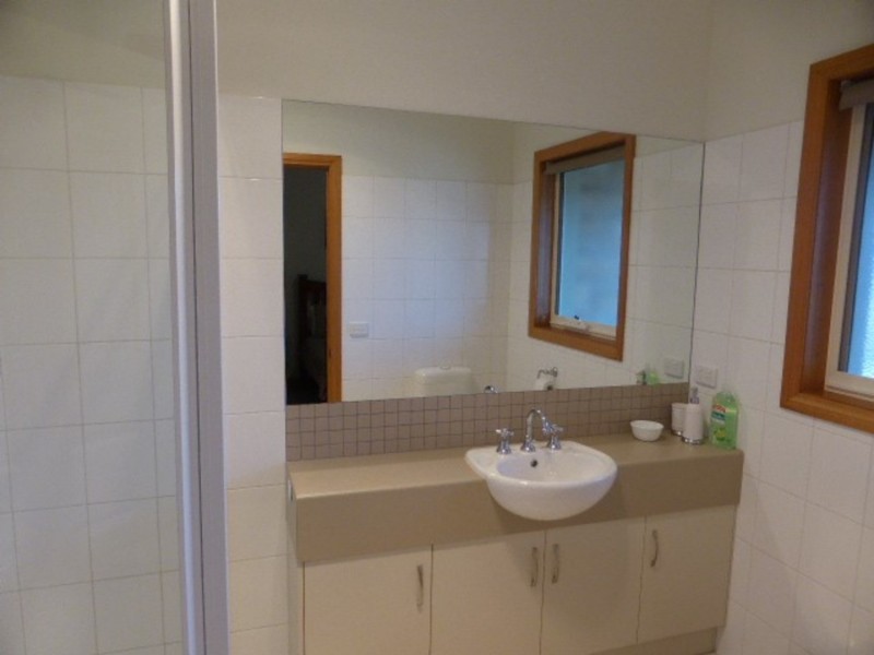 27 Bakogiannis Court, Mildura VIC 3500