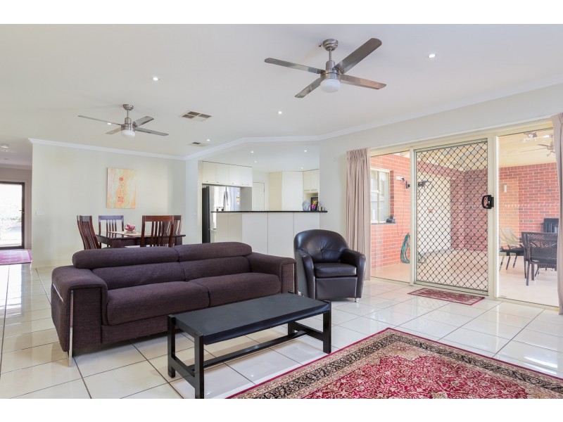 7 Sotiri Court, Mildura VIC 3500