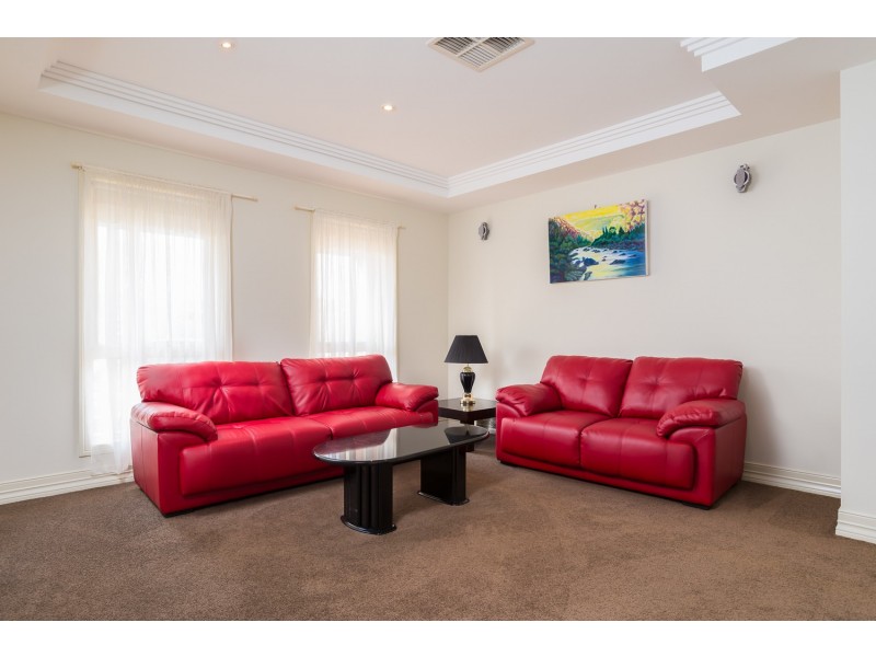 7 Sotiri Court, Mildura VIC 3500