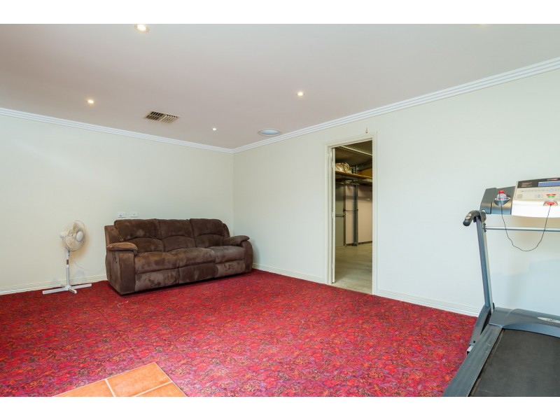 7 Sotiri Court, Mildura VIC 3500