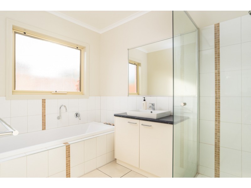 7 Sotiri Court, Mildura VIC 3500