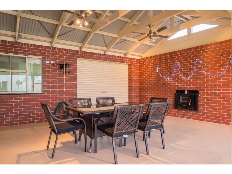 7 Sotiri Court, Mildura VIC 3500