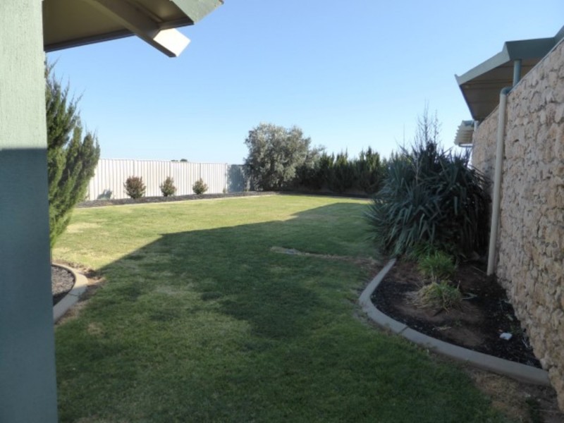 79 Melaleuca Street, Buronga NSW 2739