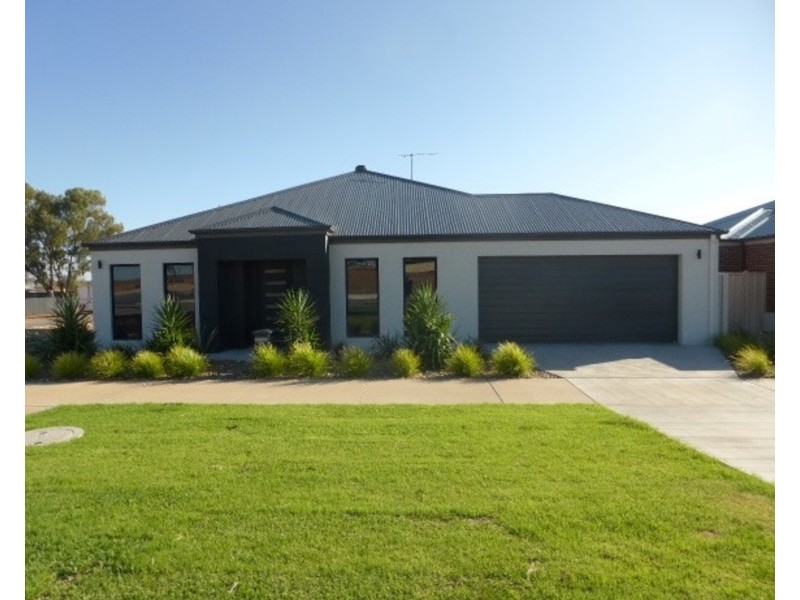 474 Riverside Avenue, Mildura VIC 3500