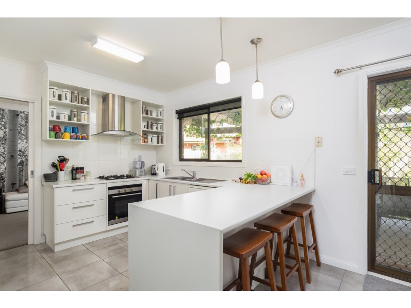 13 Dylan Court, Mildura VIC 3500