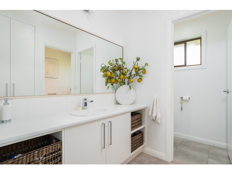 13 Dylan Court, Mildura VIC 3500