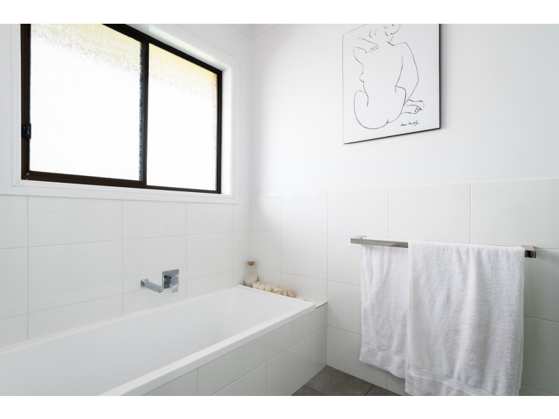 13 Dylan Court, Mildura VIC 3500