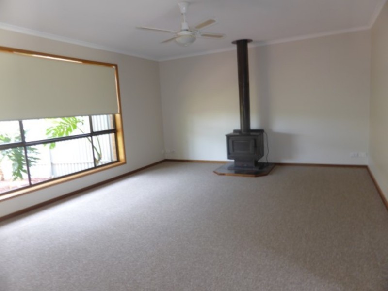 464 Walnut Avenue, Mildura VIC 3500