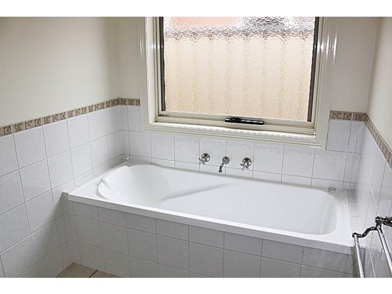 Unit 1/383 Eleventh Street, Mildura VIC 3500