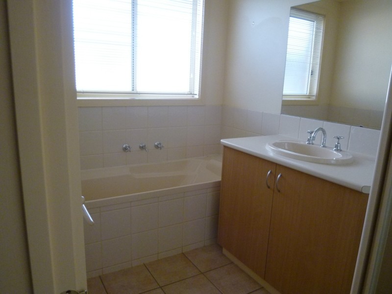 11 Hoyts Drive, Mildura VIC 3500