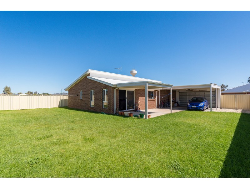 8 Tower Gardens, Mildura VIC 3500