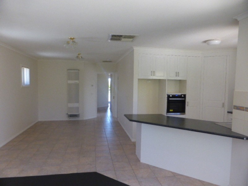 4 Eastwood Drive, Mildura VIC 3500