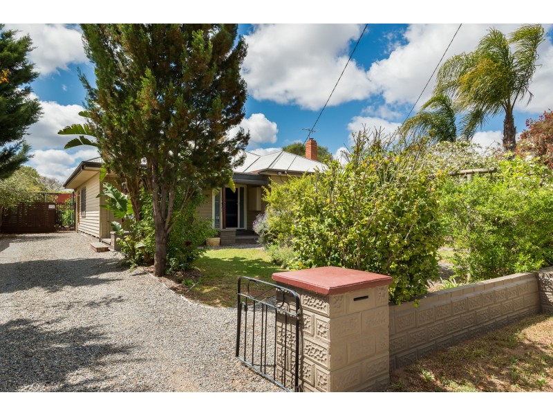 127 Jacaranda Street, Red Cliffs VIC 3496