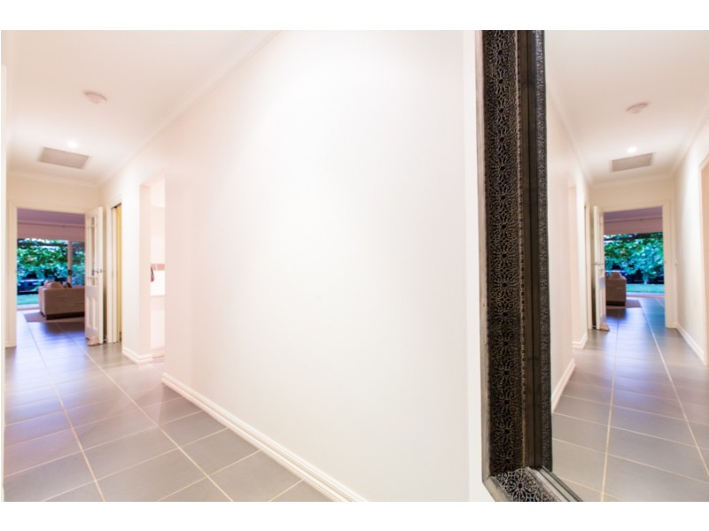 16 Wattle Avenue, Mildura VIC 3500