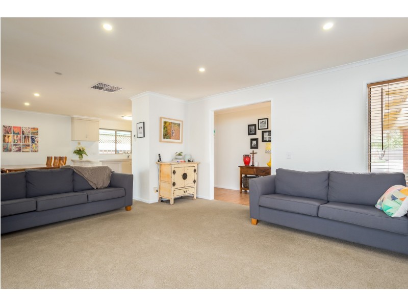 6 Evergreen Court, Mildura VIC 3500