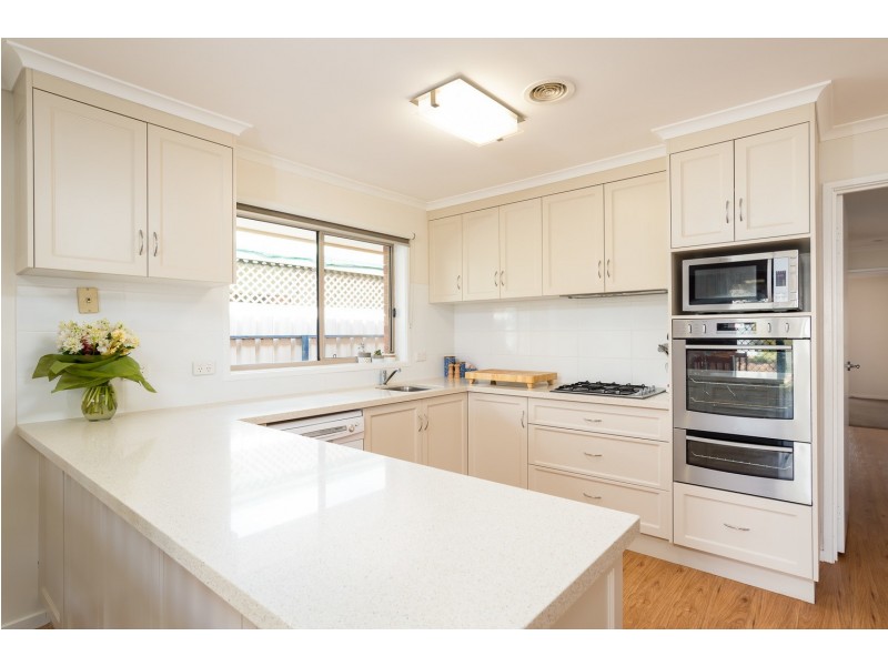 6 Evergreen Court, Mildura VIC 3500