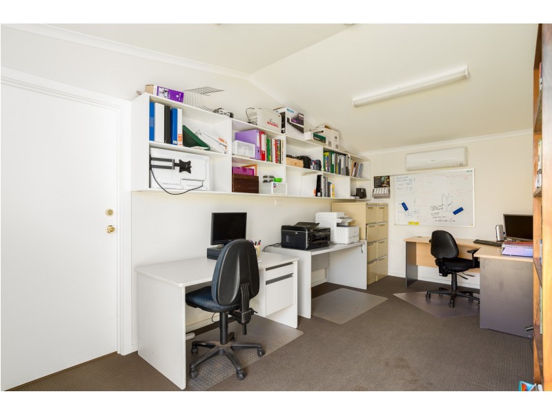 6 Evergreen Court, Mildura VIC 3500