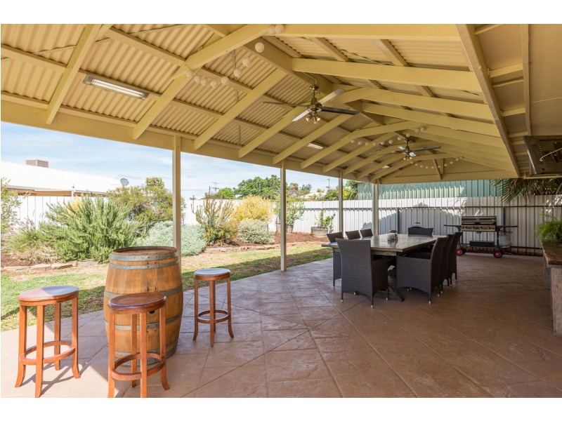 6 Evergreen Court, Mildura VIC 3500