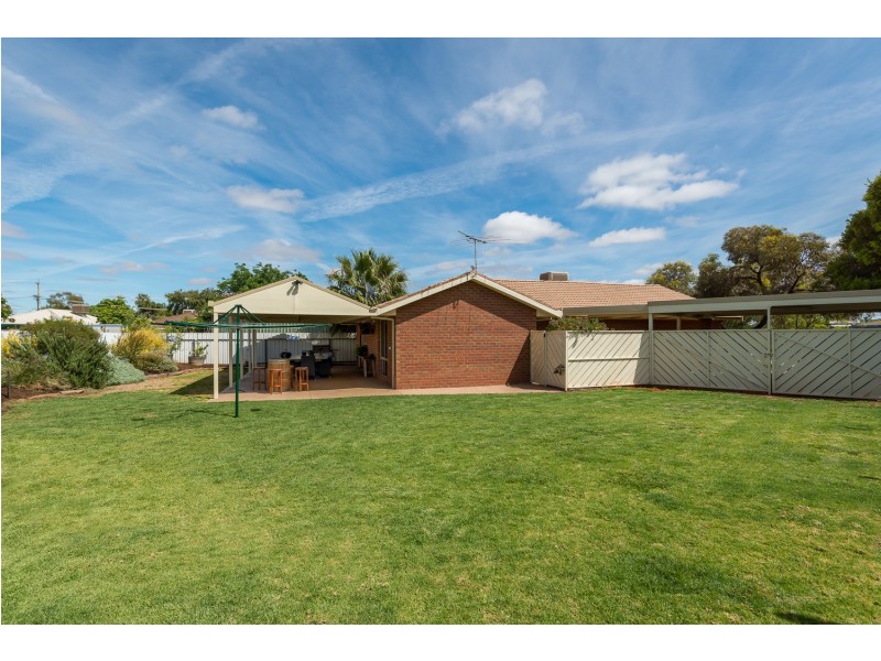 6 Evergreen Court, Mildura VIC 3500