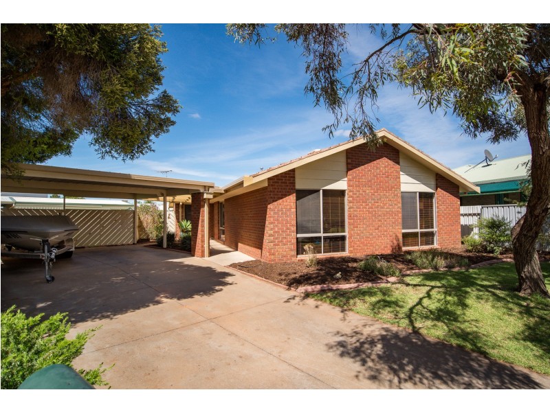 6 Evergreen Court, Mildura VIC 3500