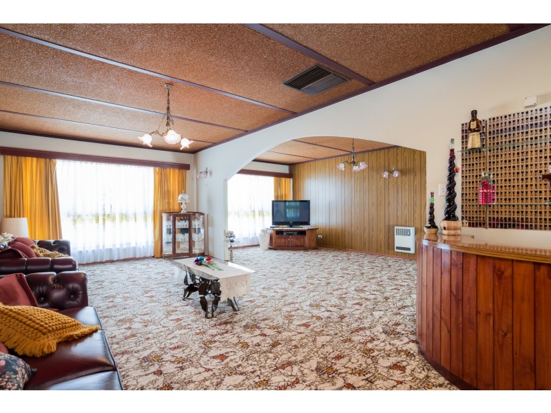 4 Tulloch Road, Red Cliffs VIC 3496