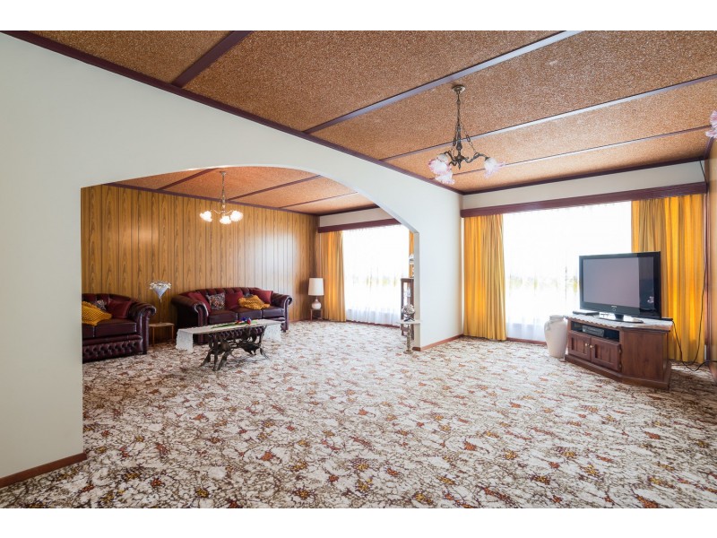 4 Tulloch Road, Red Cliffs VIC 3496