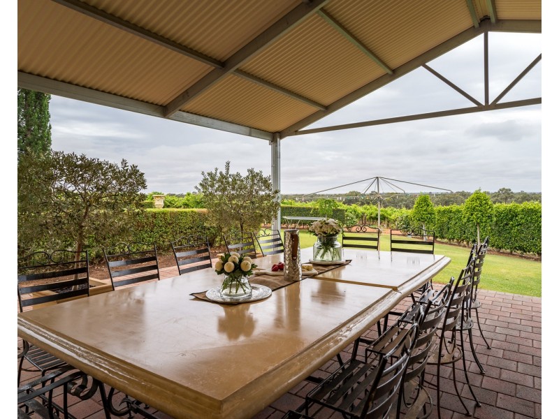 178 Arumpo Road, Buronga NSW 2739
