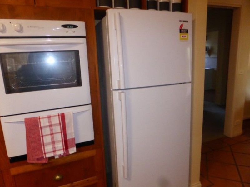 16 Ribarits Court, Mildura VIC 3500