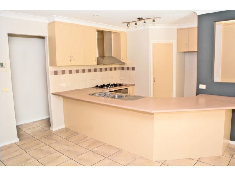 3 Pamela Court, Gol Gol NSW 2738