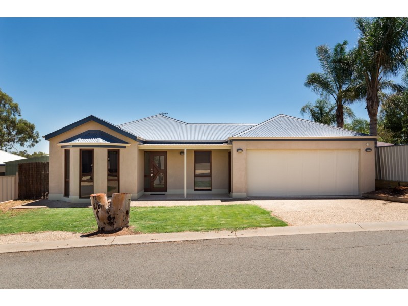 9 Murray Way, Buronga NSW 2739