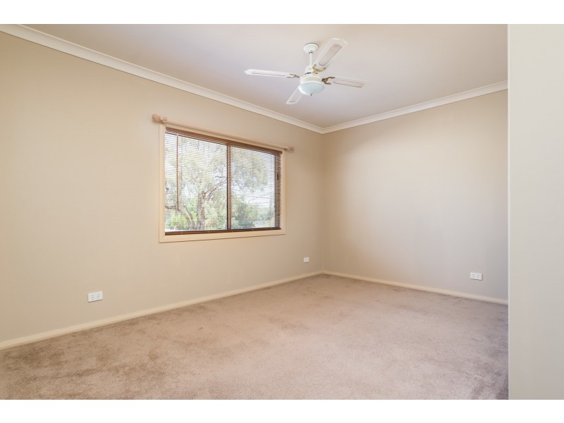 9 Murray Way, Buronga NSW 2739