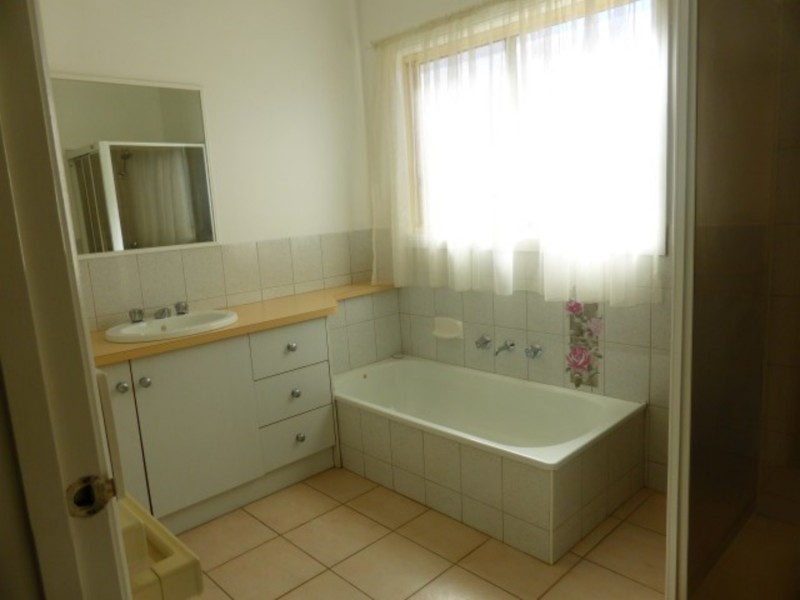 18 Curran Close, Mildura VIC 3500