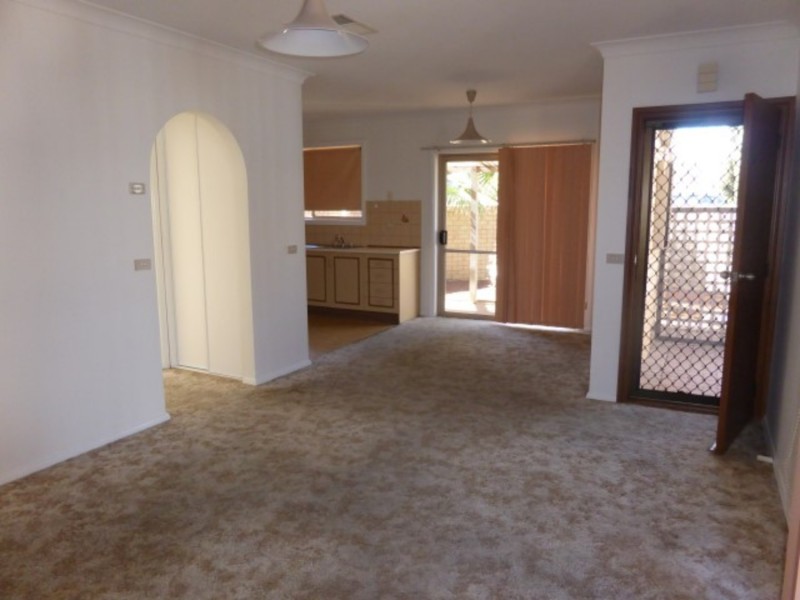 4/411 San Mateo Avenue, Mildura VIC 3500