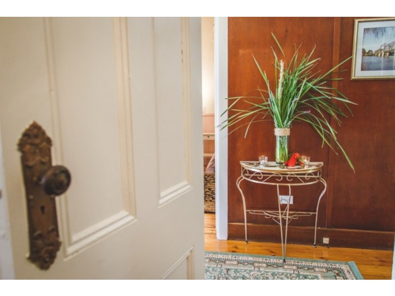 87 Eighth Street, Mildura VIC 3500