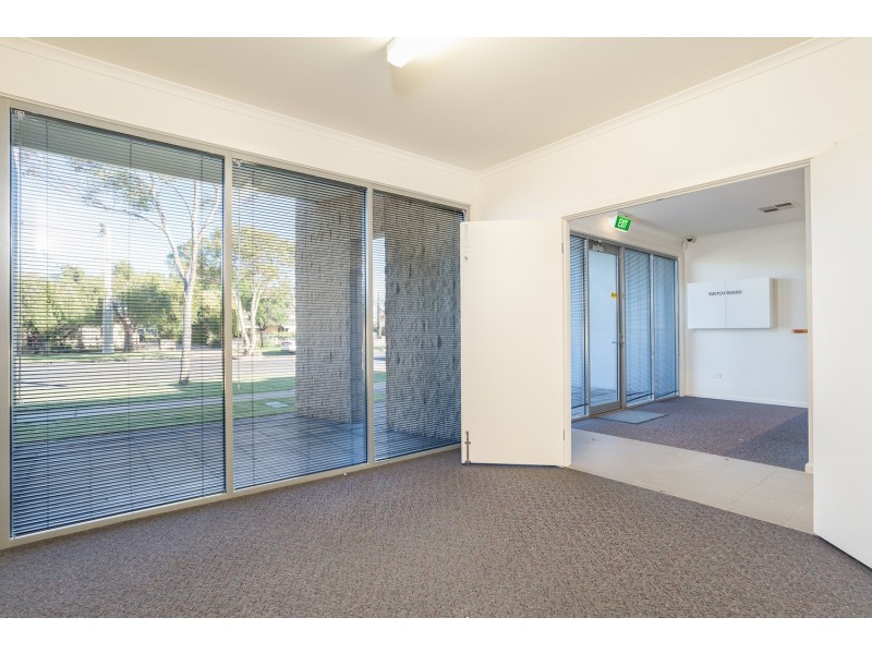 138 Pine Avenue, Mildura VIC 3500