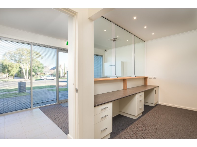 138 Pine Avenue, Mildura VIC 3500