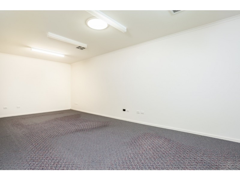 138 Pine Avenue, Mildura VIC 3500