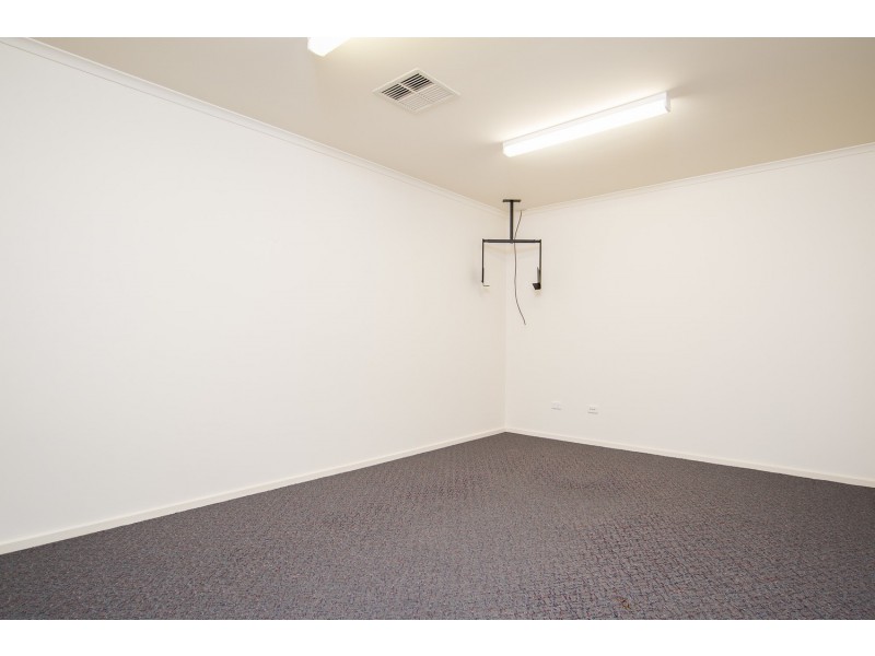 138 Pine Avenue, Mildura VIC 3500