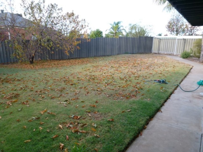 2C Hillcrest Close, Mildura VIC 3500