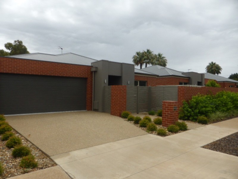165b Ontario Avenue, Mildura VIC 3500