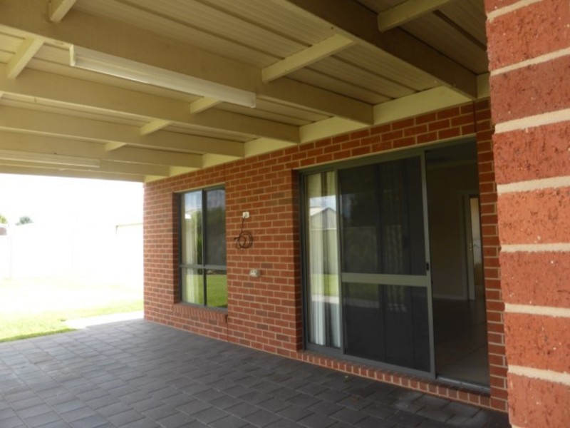 17 Heidi Court, Mildura VIC 3500