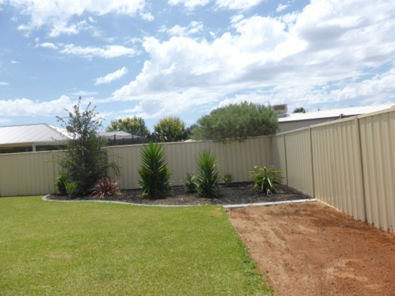17 Heidi Court, Mildura VIC 3500