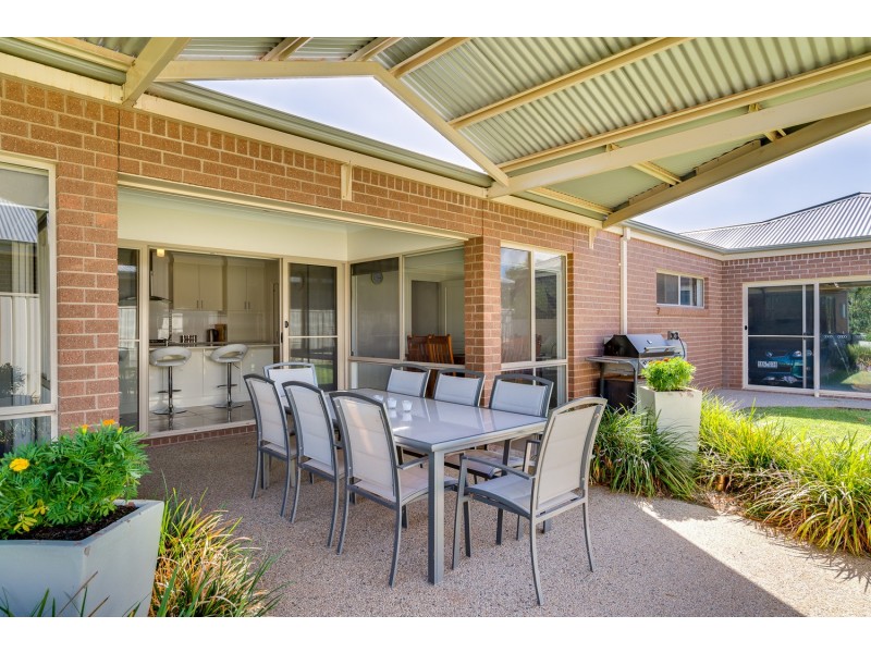 10 Nicholas Avenue, Mildura VIC 3500