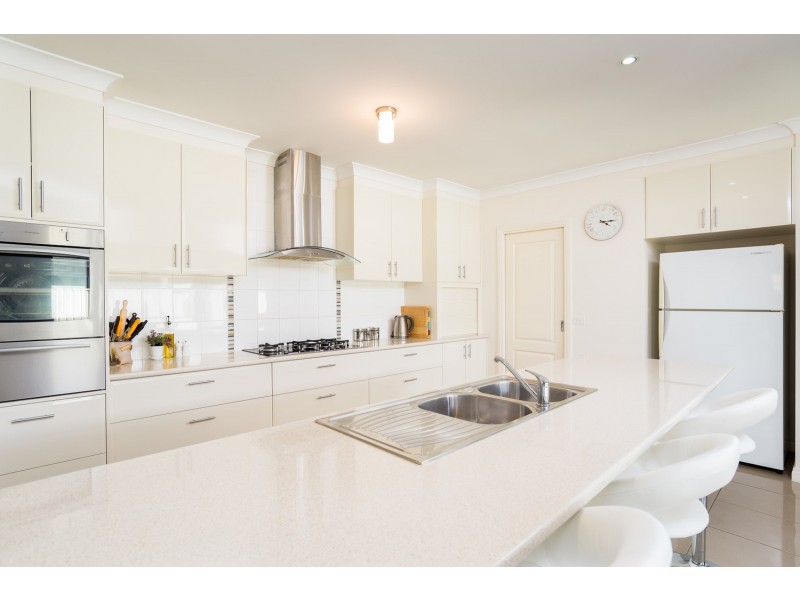 10 Nicholas Avenue, Mildura VIC 3500