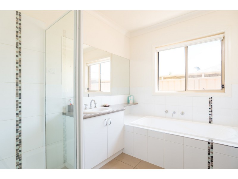 10 Nicholas Avenue, Mildura VIC 3500