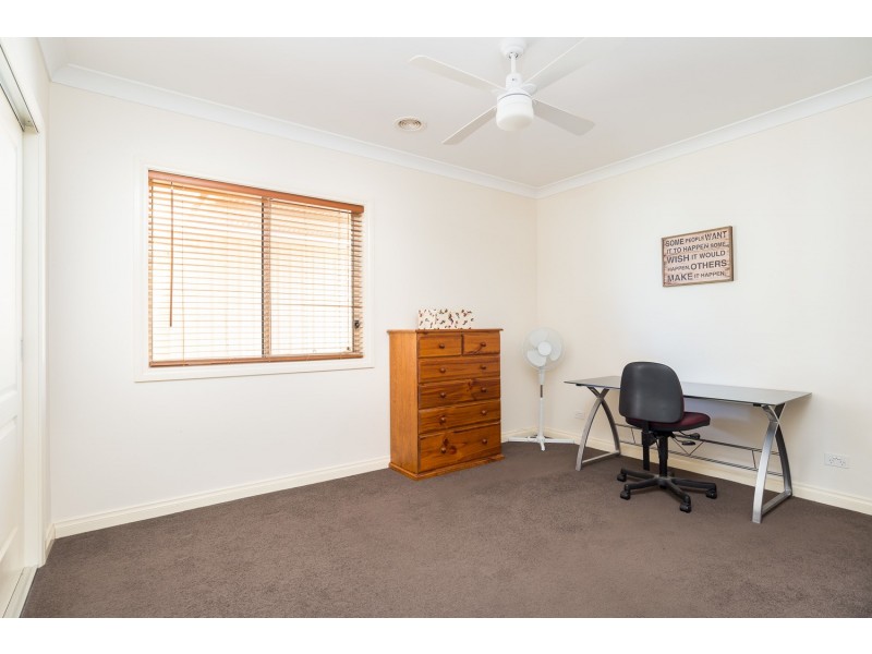 10 Nicholas Avenue, Mildura VIC 3500