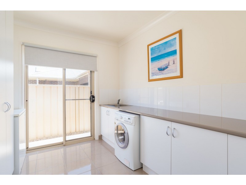 10 Nicholas Avenue, Mildura VIC 3500