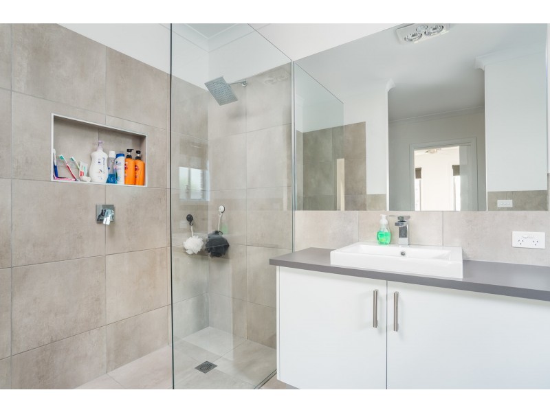 2 Lever Jary Court, Red Cliffs VIC 3496